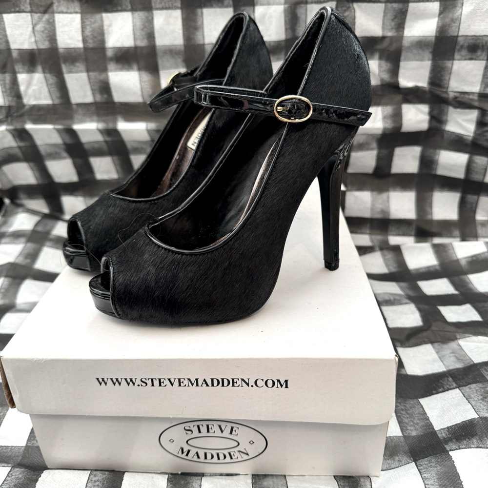 👠 Steve Madden Laveda Pony Hair Open-Toe Heels Size 5 EUC